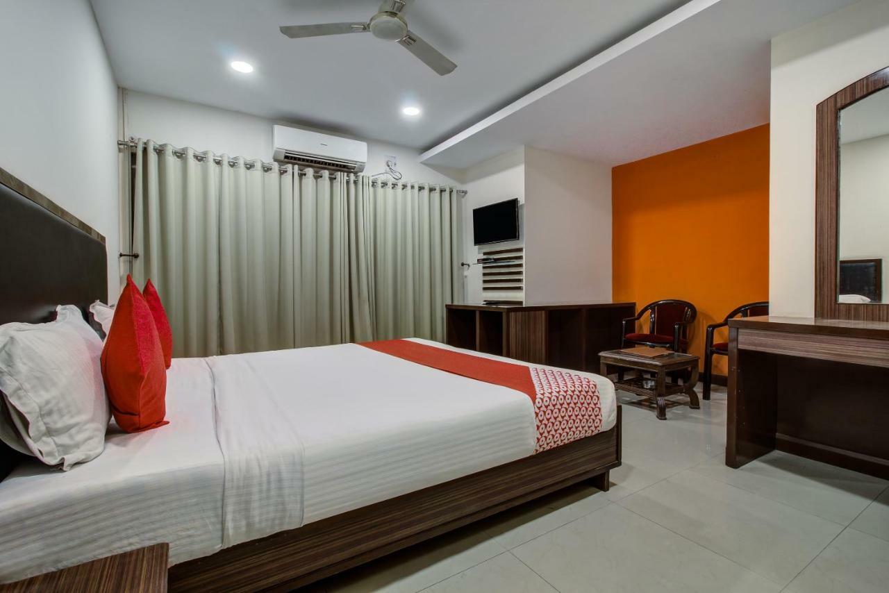 Oyo 3575 The Wave International Hotel Jamshedpur Exterior photo